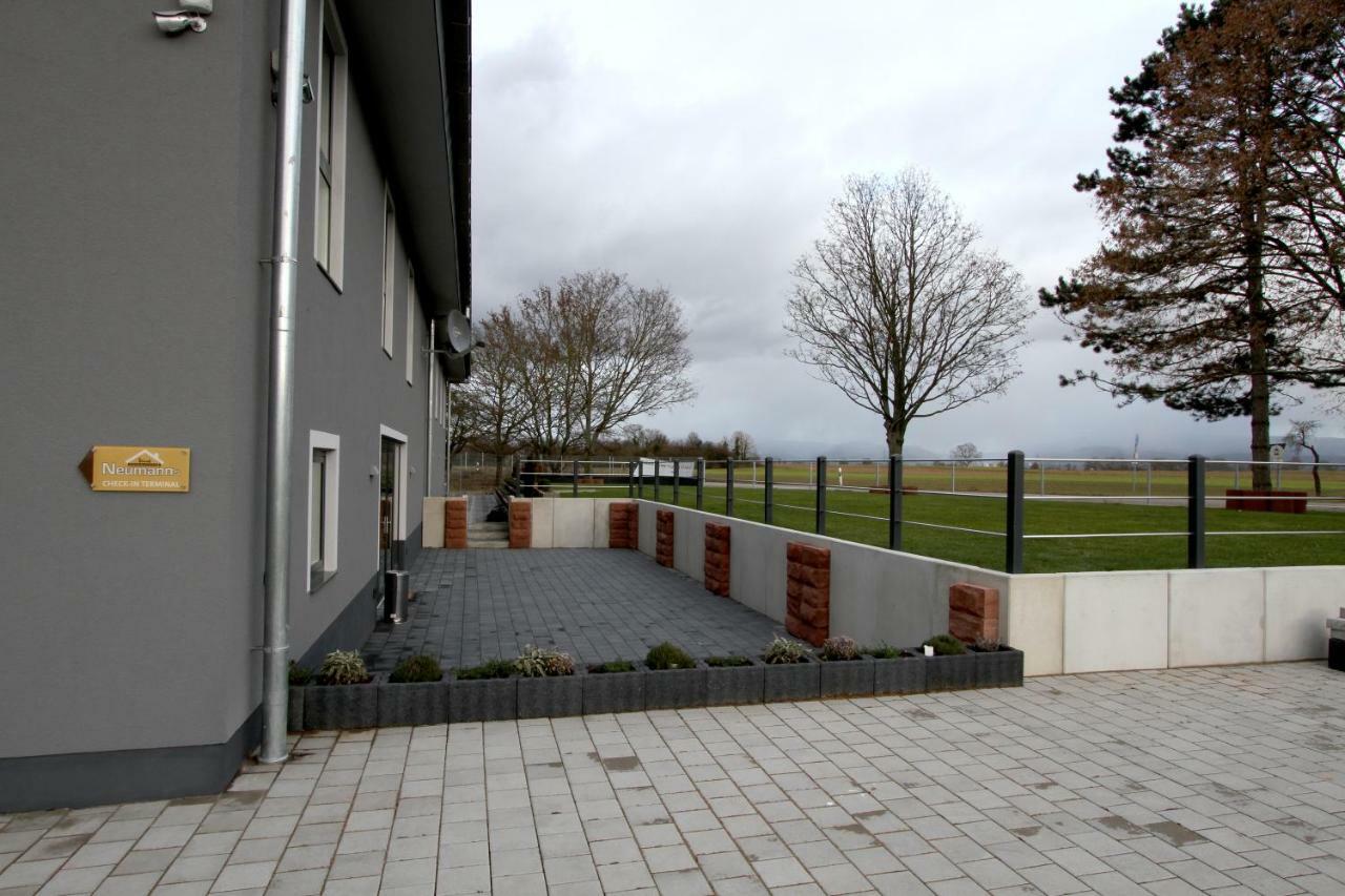 Neumann'S Uebernachten Plankstadt ภายนอก รูปภาพ