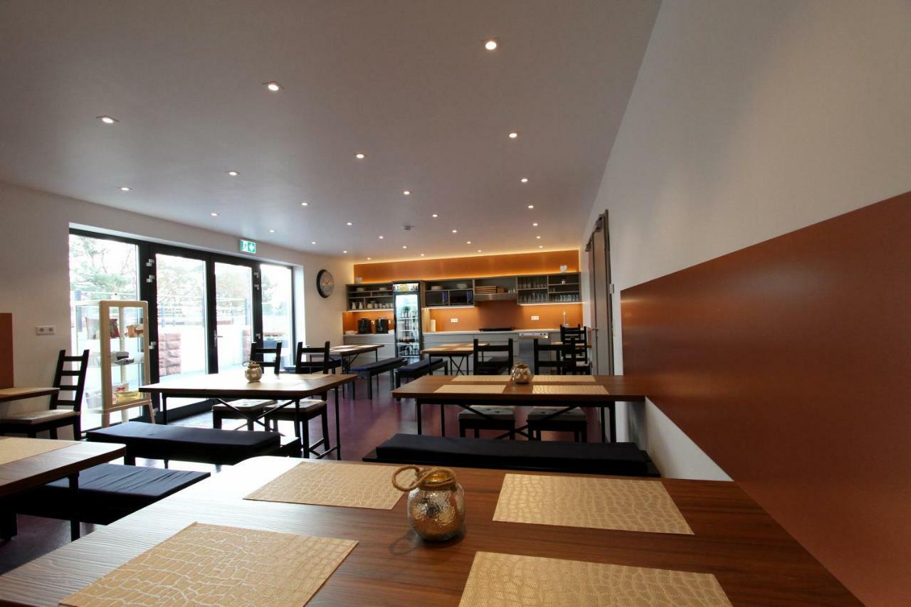 Neumann'S Uebernachten Plankstadt ภายนอก รูปภาพ